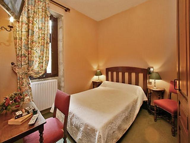 Hotel La Couleuvrine Sarlat Centre Ville Cameră foto